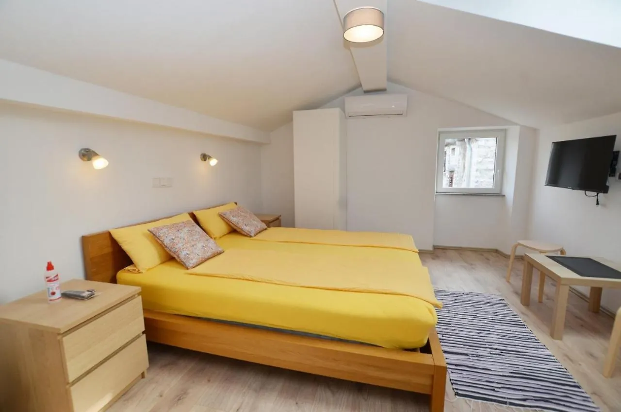 Vendégház Apartments And Rooms With Wifi Rovinj - 20857